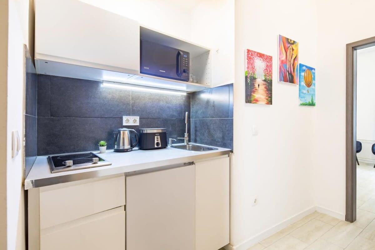 Central Room For Solo Traveller Budapest Exterior foto