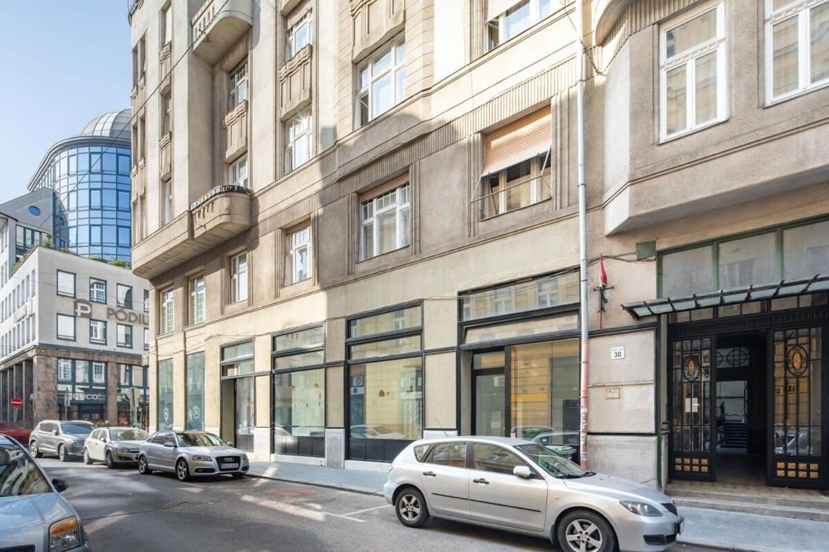 Central Room For Solo Traveller Budapest Exterior foto